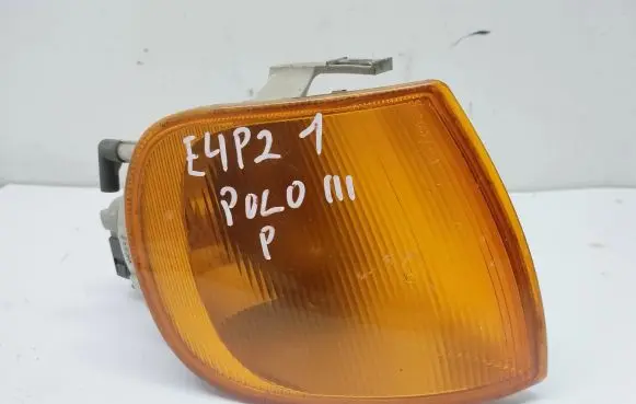 Volkswagen Polo III 6N 6N2 6NF Front indicator light 6N0953050B