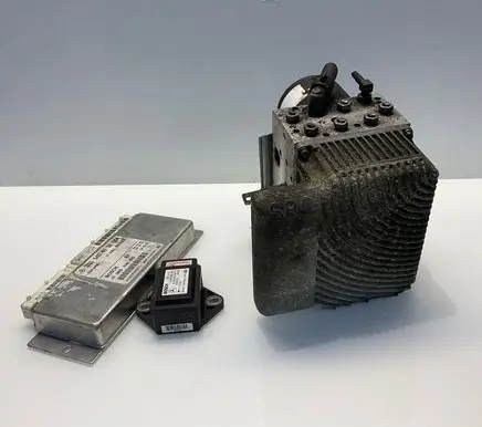 Mercedes-Benz E W211 ABS Pump A0054319612 0265250110 0265250116
