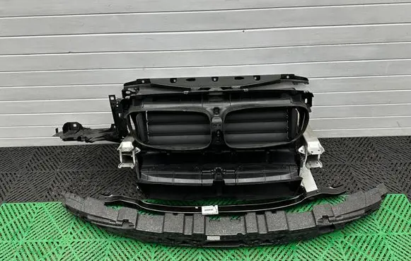 BMW 5 F10 F11 Radiator support slam panel 
