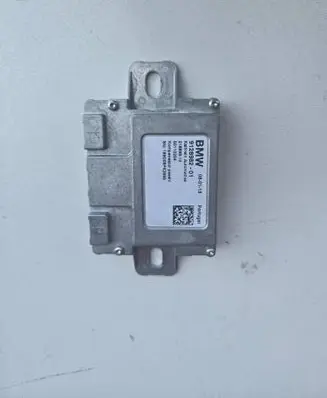 BMW X2 F39 Aerial antenna amplifier 9128982 21889810