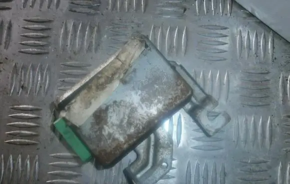 Mazda MX-6 Cruise control unit/module g0t00372m