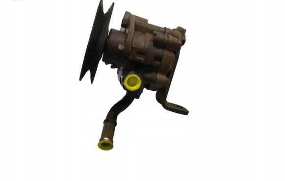 Nissan Navara D22 Power steering pump