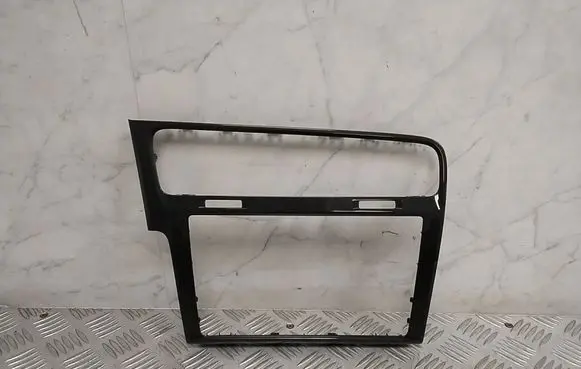 Volkswagen Golf VII Panel trim 5G1819743F