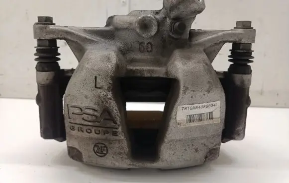 Peugeot 3008 II Front brake caliper