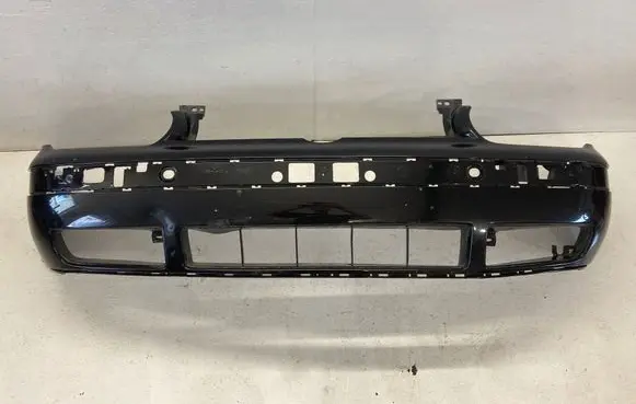 Volkswagen Golf IV Front bumper 1J0807221A 1155D3188 1J0807217C