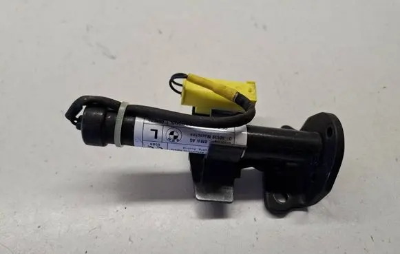 BMW 5 G30 G31 G38 Bonnet Pedestrian Airbag Actuator 7435797