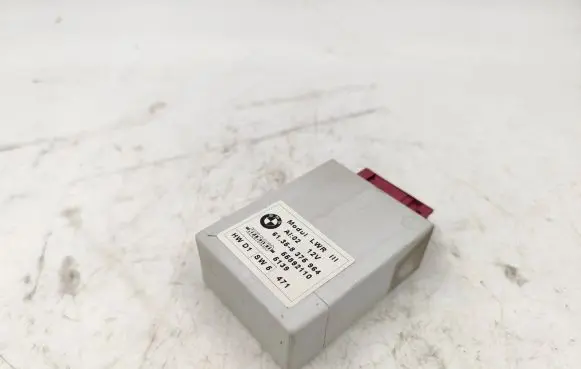 BMW 5 E39 Light module LCM 61358375964 5139 55892110