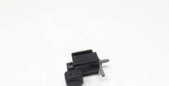 Volvo V60 Vacuum valve 31339879
