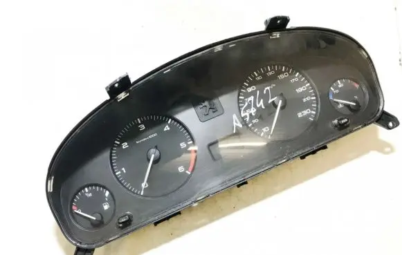 Peugeot 406 Speedometer (instrument cluster) 9642946280 81115607