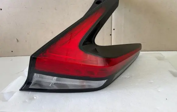 Nissan Leaf II (ZE1) Rear/tail lights 265505SH1C A4V2310001 115430163