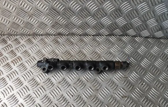 Toyota Previa (XR30, XR40) II Fuel main line pipe 8945812020