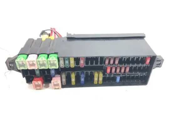 Skoda Rapid (NH) Fuse box set 6C0937615A