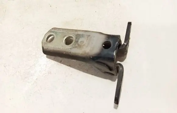 Peugeot 4007 Front door upper hinge