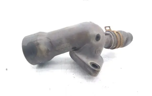 Ford Kuga II Engine coolant pipe/hose 9646559580