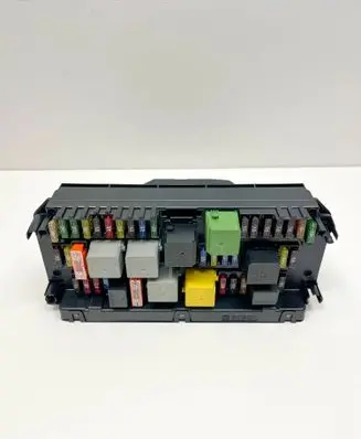 Mercedes-Benz SL R231 Fuse box set A2319002102 A2129017804