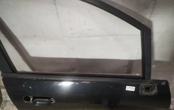 Mazda Premacy Front door glass trim molding 