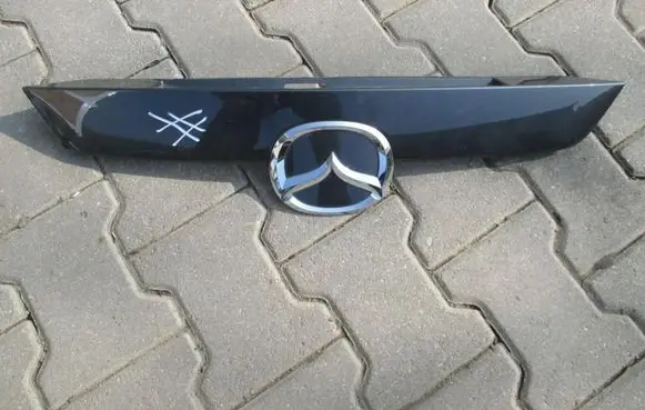Mazda CX-7 Tailgate trim