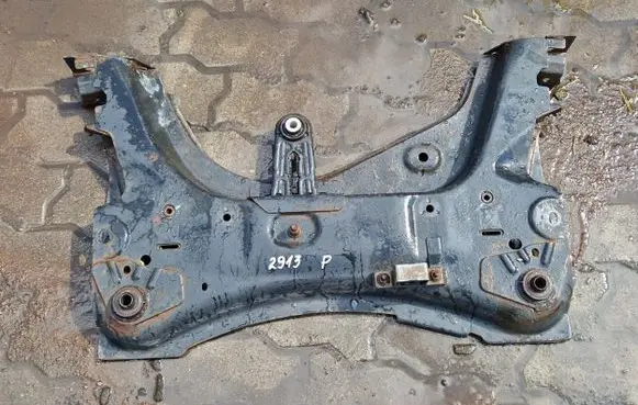 Nissan Note (E11) Front subframe 