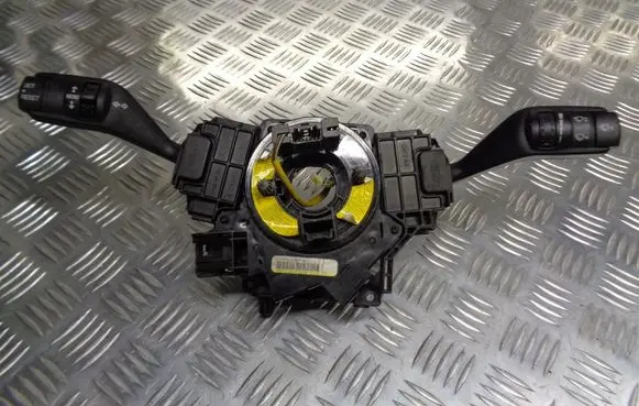 Ford Focus Headlight wiper switch 