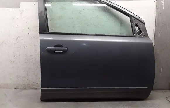 Nissan Note (E11) Front door 