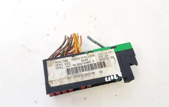 Peugeot 406 Fuse box set 9638478980b