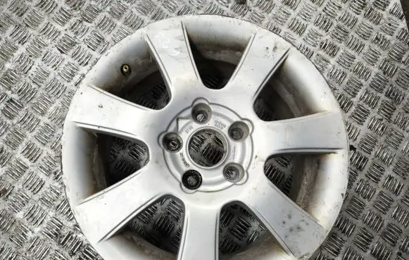 Seat Altea R16 alloy rim 5P0601