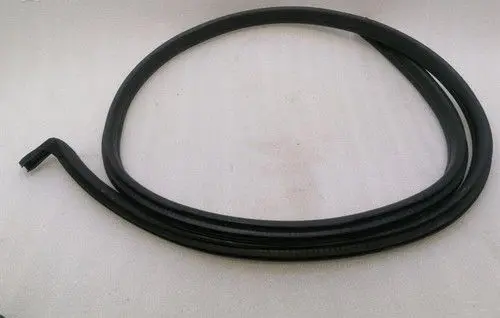 McLaren 600LT Front door rubber seal 13AA648SP
