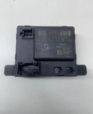 Mercedes-Benz Sprinter W906 Door control unit/module A9068204226 00005226D0