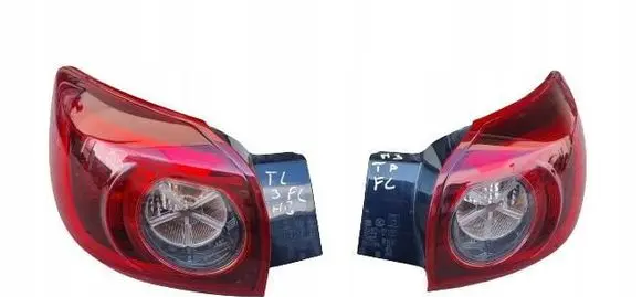 Mazda 3 III Rear/tail lights