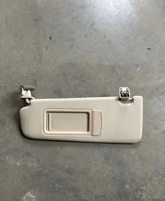 Sun visor