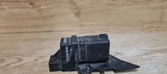 Glow plug pre-heat relay