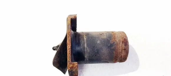 Volvo XC60 Front coil spring rubber mount 
