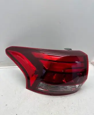 Mitsubishi Outlander Rear/tail lights 14258 010202 V2869