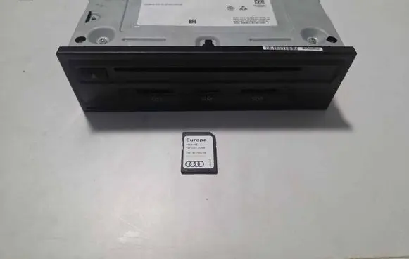Audi A3 S3 8V Radio/CD/DVD/GPS head unit 81a035193f 8w0919866ab