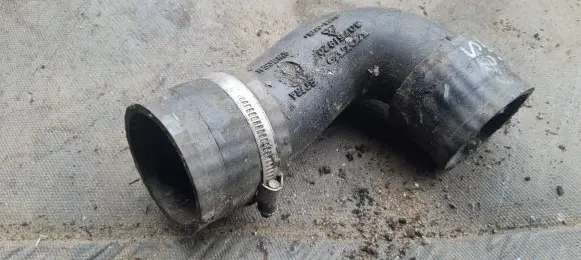 Volvo XC60 Intercooler hose/pipe 30751920