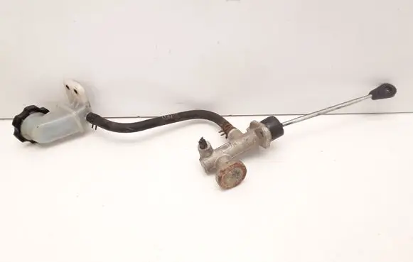Clutch master cylinder