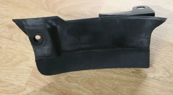 Mercedes-Benz C W203 Rear mudguard a2036980754