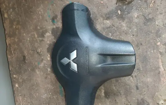 Mitsubishi Colt Steering wheel airbag 6024087