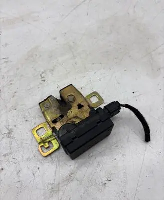 Mini One - Cooper R50 - 53 Tailgate/trunk/boot lock/catch/latch 7112349