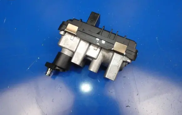 Jaguar F-Pace Turbine electric control actuator 6NW01043027