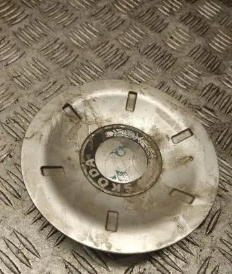 Skoda Octavia Mk2 (1Z) Original wheel cap 1z0601149