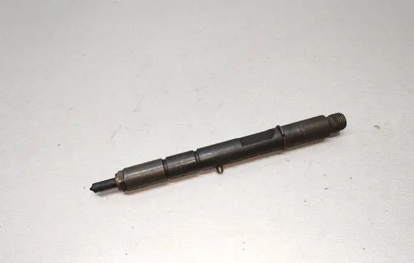 Audi A6 S6 C5 4B Fuel injector 059130201E 0432133836