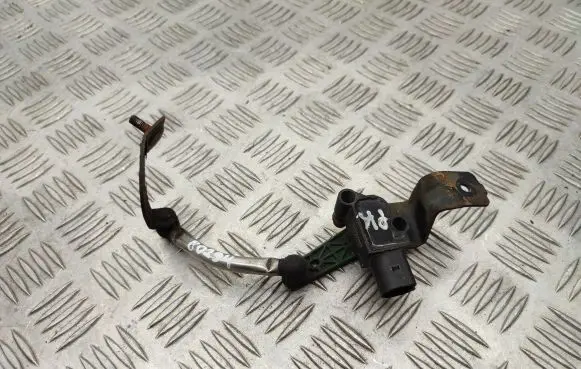 Volkswagen Tiguan Headlight/headlamp level sensor 