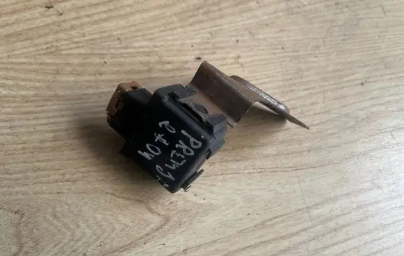 Nissan Primera Immobilizer control unit/module 285912F000 41123 5WK48647B