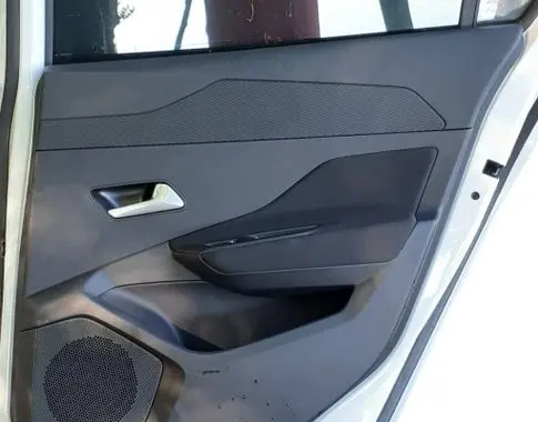 Peugeot 308 Rear door card panel trim 98013170ZD