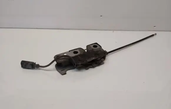 Skoda Yeti (5L) Engine bonnet/hood lock/catch 5L0823509B