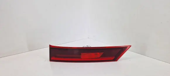 Volvo S90, V90 Tailgate rear/tail lights 31656778