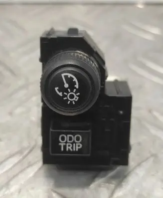Toyota Land Cruiser (J150) Panel lighting control switch 