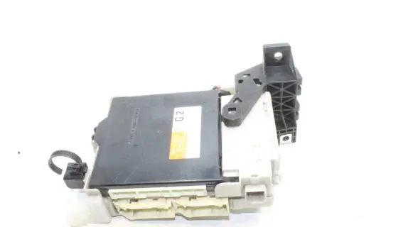 Toyota Prius (XW30) Central body control module 8922147300