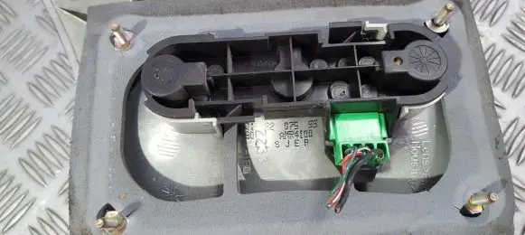 Land Rover Range Rover P38A Tail light bulb cover holder 2233